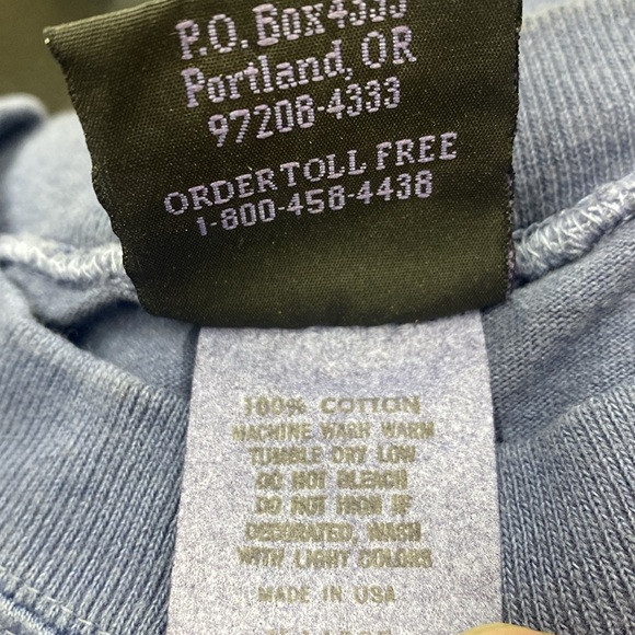 Vintage Early Winters Tee - Picture 4 of 7